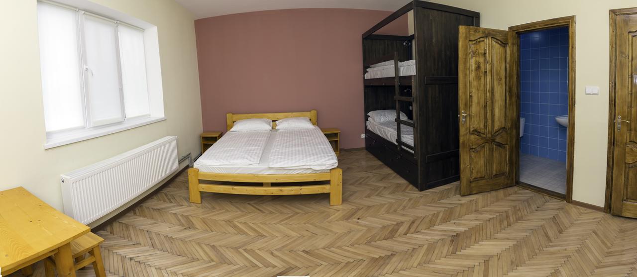 Dream Hostel Carpathians Rachiv Exteriör bild